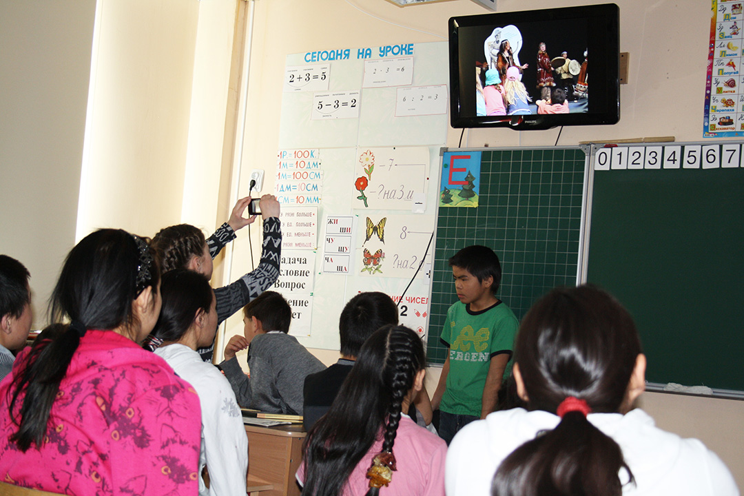 Film presentation in Tilichiki (2)