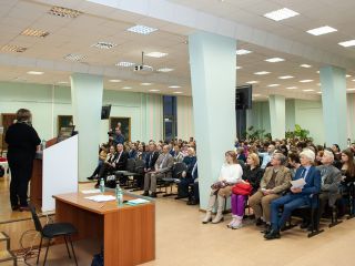 Image: dhn-images/191210-gk1-bearb.jpg